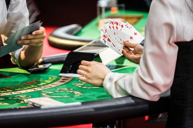Evolution Gaming live blackjack table with dealer and multiple camera angles